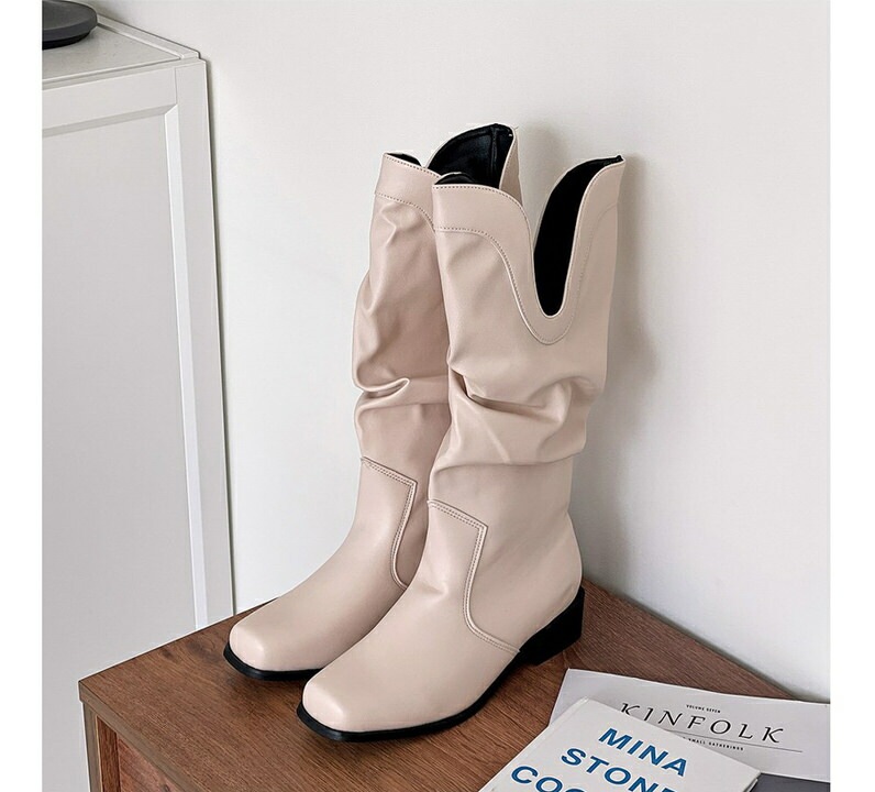 ミドルブーツ ルーズ ウエスタン スクエアトゥ レディース ローヒール 黒 茶 ブラック ブラウン アイボリー 歩きやすい カジュアル 靴 婦人靴 韓国 ミドルブーツ ルーズ ウエスタン スクエアトゥ レディース ローヒール 黒 茶 ブラック ブラウン アイボリー 歩きやすい カジュアル 靴 婦人靴 韓国