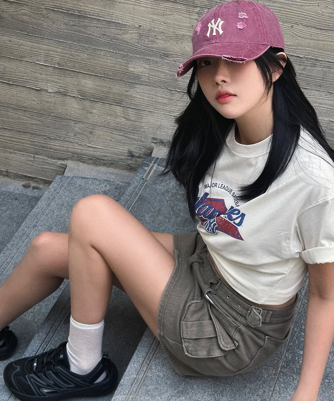 aespa カリナ 着用 韓国限定販売 男女共用 バーシティ ビンテージ ウォッシング グラフィック メガ オーバーフィット 半袖 Tシャツ LA [4カラー]