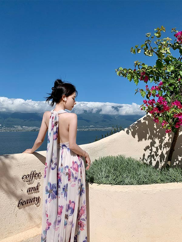 ワンピース 袖なし 花柄 夏ワンピ 可愛い ゆったり ロング丈 Vネック 着痩せ ハイウエスト 上品 セクシー 夏ワンピース 夏 リゾートワンピ 旅行 海 海辺 バカンス デート お出かけ S M L ワンピース 袖なし 花柄 夏ワンピ 可愛い ゆったり ロング丈 Vネック 着痩せ ハイウエスト 上品 セクシー 夏ワンピース 夏 リゾートワンピ 旅行 海 海辺 バカンス デート お出かけ S M L