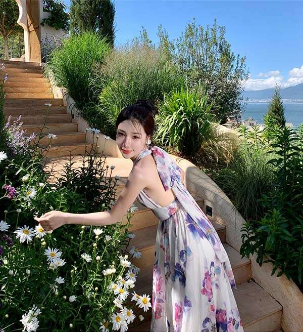 ワンピース 袖なし 花柄 夏ワンピ 可愛い ゆったり ロング丈 Vネック 着痩せ ハイウエスト 上品 セクシー 夏ワンピース 夏 リゾートワンピ 旅行 海 海辺 バカンス デート お出かけ S M L ワンピース 袖なし 花柄 夏ワンピ 可愛い ゆったり ロング丈 Vネック 着痩せ ハイウエスト 上品 セクシー 夏ワンピース 夏 リゾートワンピ 旅行 海 海辺 バカンス デート お出かけ S M L