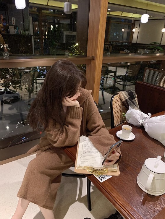 ニットスウェット ニットスカート 2点セット セットアップ デート 高級 ニッチ カーディガン 長袖 ニット かわいい 大人可愛い きれいめ シンプル カジュアル 大人 上品 おしゃれ お洒落 ニットスウェット ニットスカート 2点セット セットアップ デート 高級 ニッチ カーディガン 長袖 ニット かわいい 大人可愛い きれいめ シンプル カジュアル 大人 上品 おしゃれ お洒落