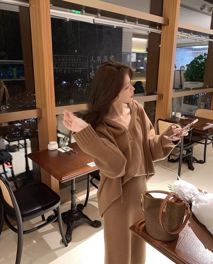 ニットスウェット ニットスカート 2点セット セットアップ デート 高級 ニッチ カーディガン 長袖 ニット かわいい 大人可愛い きれいめ シンプル カジュアル 大人 上品 おしゃれ お洒落 ニットスウェット ニットスカート 2点セット セットアップ デート 高級 ニッチ カーディガン 長袖 ニット かわいい 大人可愛い きれいめ シンプル カジュアル 大人 上品 おしゃれ お洒落