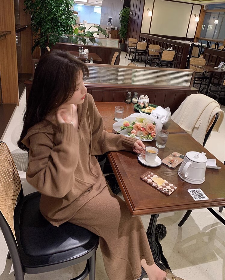 ニットスウェット ニットスカート 2点セット セットアップ デート 高級 ニッチ カーディガン 長袖 ニット かわいい 大人可愛い きれいめ シンプル カジュアル 大人 上品 おしゃれ お洒落 ニットスウェット ニットスカート 2点セット セットアップ デート 高級 ニッチ カーディガン 長袖 ニット かわいい 大人可愛い きれいめ シンプル カジュアル 大人 上品 おしゃれ お洒落