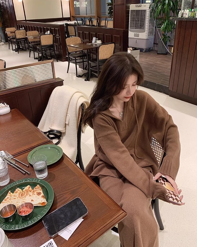 ニットスウェット ニットスカート 2点セット セットアップ デート 高級 ニッチ カーディガン 長袖 ニット かわいい 大人可愛い きれいめ シンプル カジュアル 大人 上品 おしゃれ お洒落 ニットスウェット ニットスカート 2点セット セットアップ デート 高級 ニッチ カーディガン 長袖 ニット かわいい 大人可愛い きれいめ シンプル カジュアル 大人 上品 おしゃれ お洒落