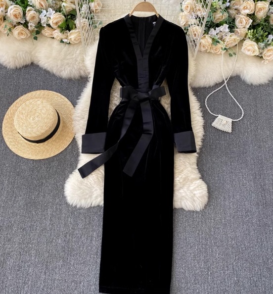 レディース ワンピース ロング マキシ 長袖 Vネック 切り替え ベルト ウエストマーク ウエストリボン スリット バックスリット ベロア かわいい きれいめ 上品 おしゃれ レトロ エスニック レディース ワンピース ロング マキシ 長袖 Vネック 切り替え ベルト ウエストマーク ウエストリボン スリット バックスリット ベロア かわいい きれいめ 上品 おしゃれ レトロ エスニック