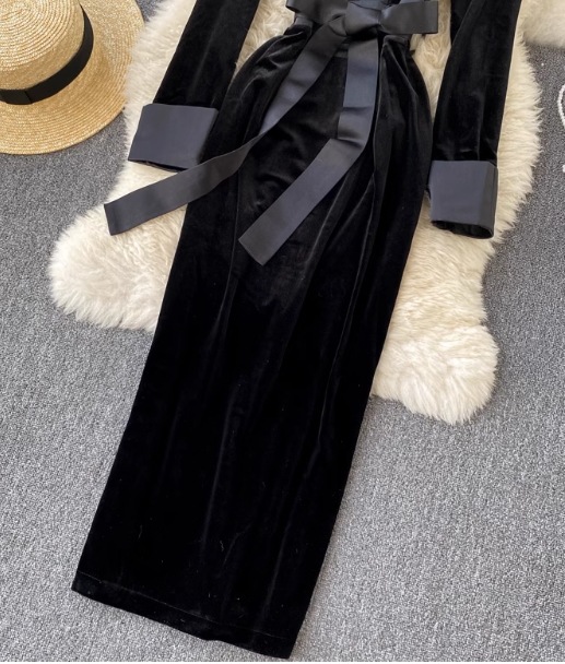 レディース ワンピース ロング マキシ 長袖 Vネック 切り替え ベルト ウエストマーク ウエストリボン スリット バックスリット ベロア かわいい きれいめ 上品 おしゃれ レトロ エスニック レディース ワンピース ロング マキシ 長袖 Vネック 切り替え ベルト ウエストマーク ウエストリボン スリット バックスリット ベロア かわいい きれいめ 上品 おしゃれ レトロ エスニック