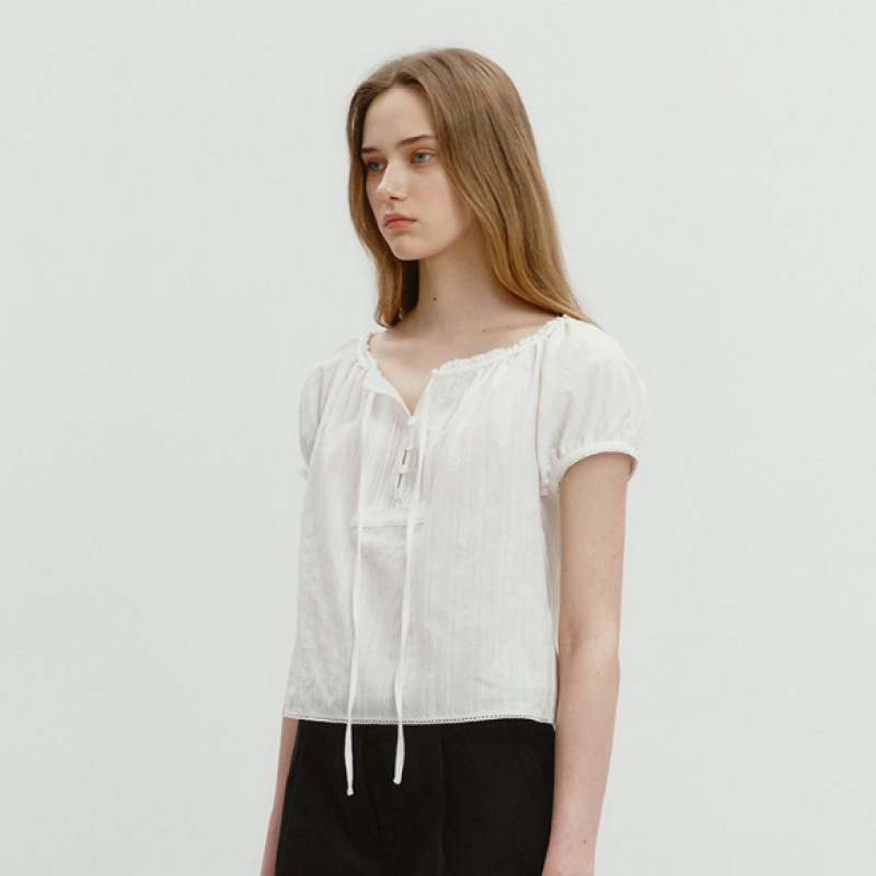 ダンスト女性用ツーウェイシャーリングブラウスオフホワイト_UDBL4B223OW