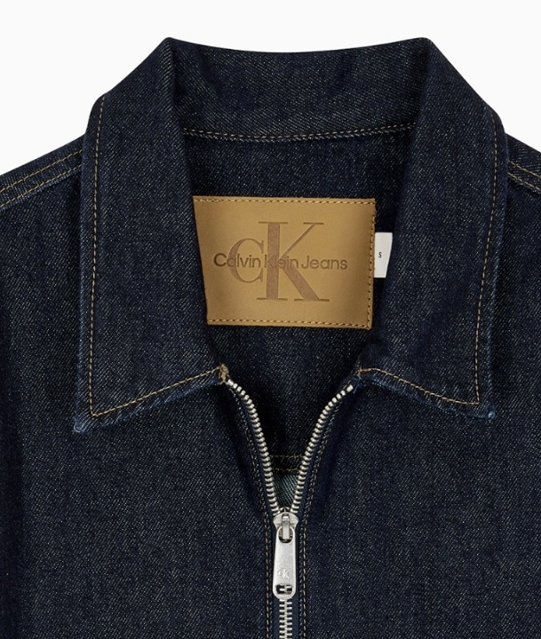 デニムジップアップジャケット