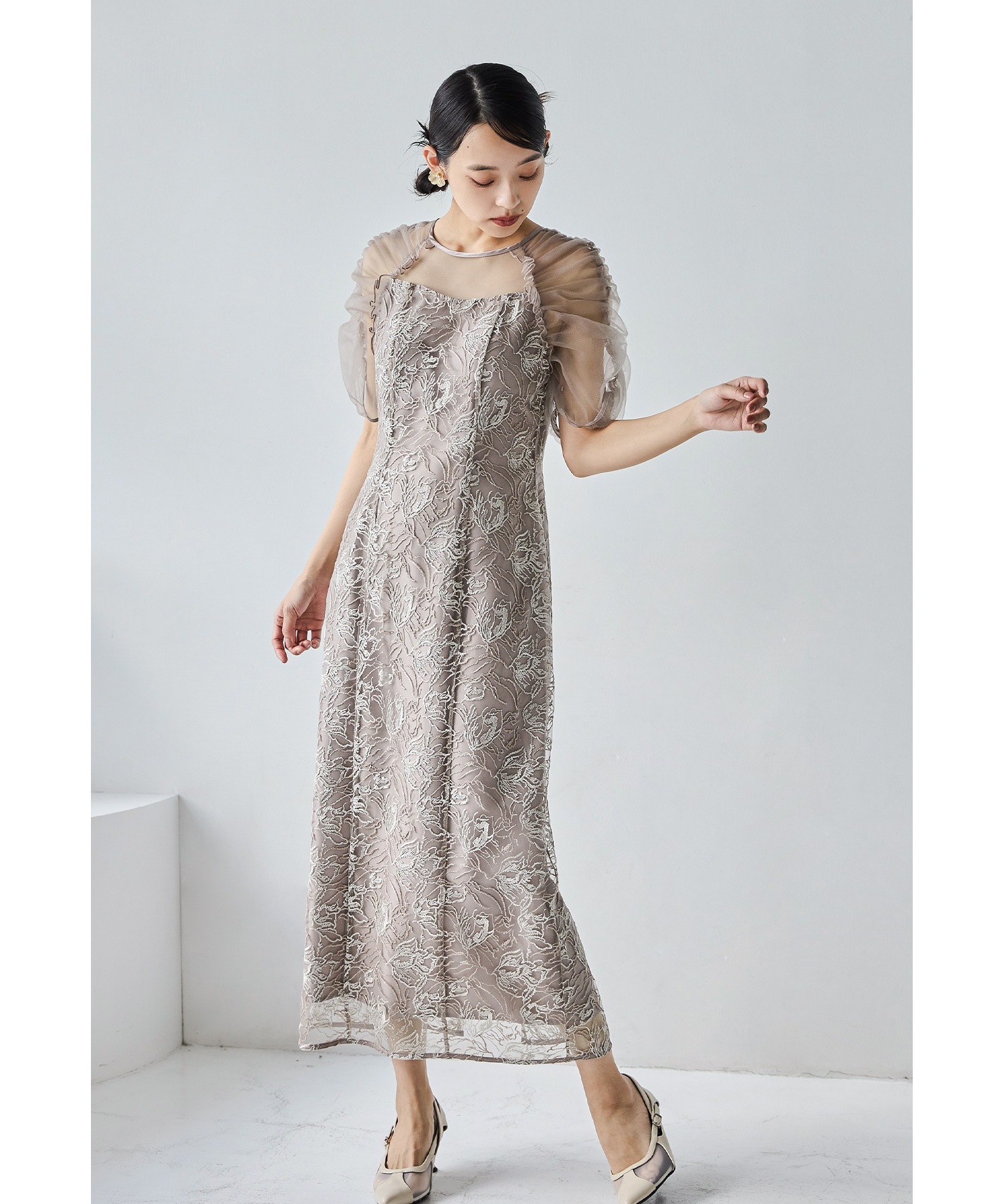 刺繍レースギャザースリーブドレス パーティードレス 結婚式 花柄 レース チュール シアー フレア フェミニン 可愛い お呼ばれ パーティー 二次会 披露宴 謝恩会 成人式 同窓会 卒業式