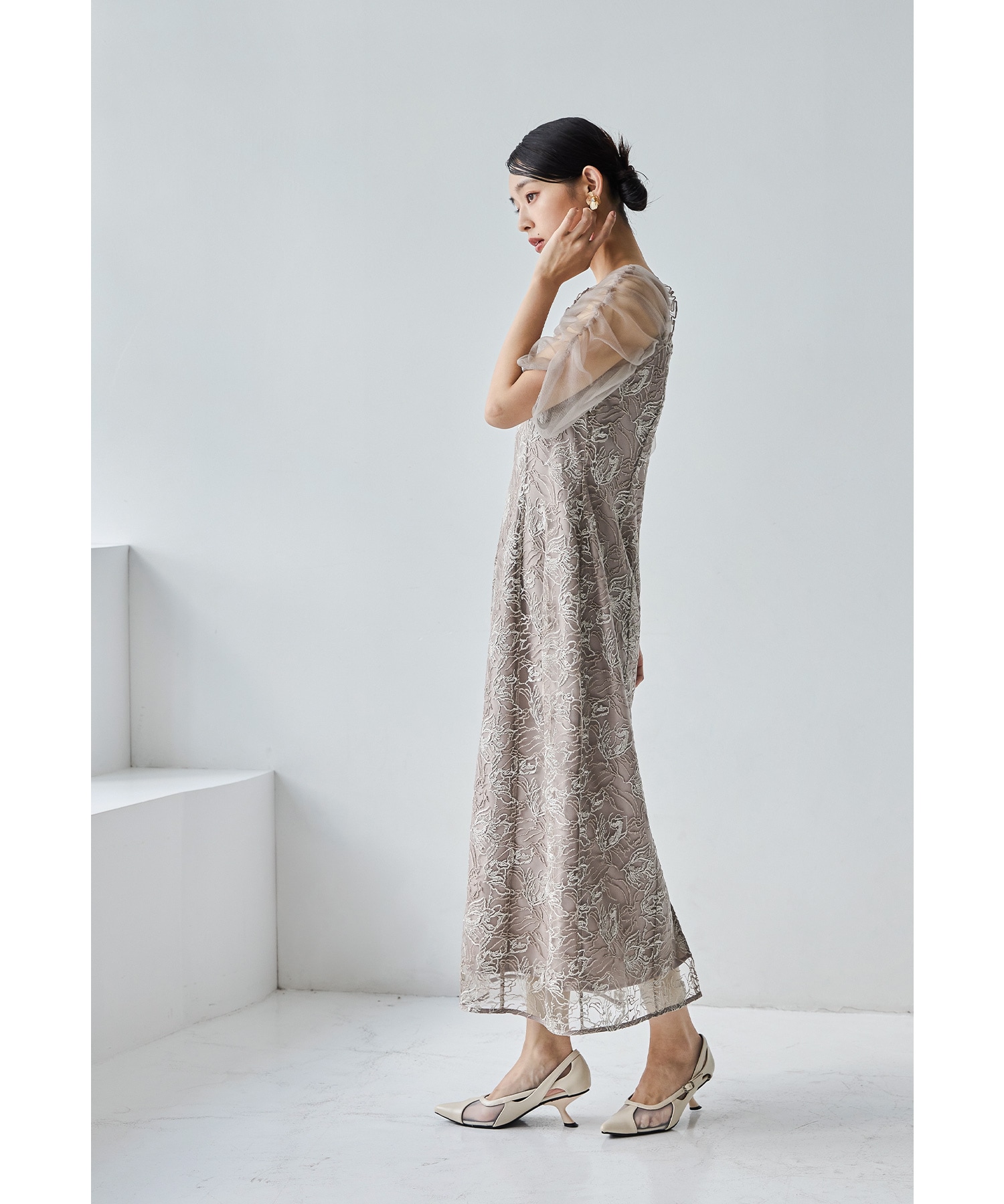 刺繍レースギャザースリーブドレス パーティードレス 結婚式 花柄 レース チュール シアー フレア フェミニン 可愛い お呼ばれ パーティー 二次会 披露宴 謝恩会 成人式 同窓会 卒業式