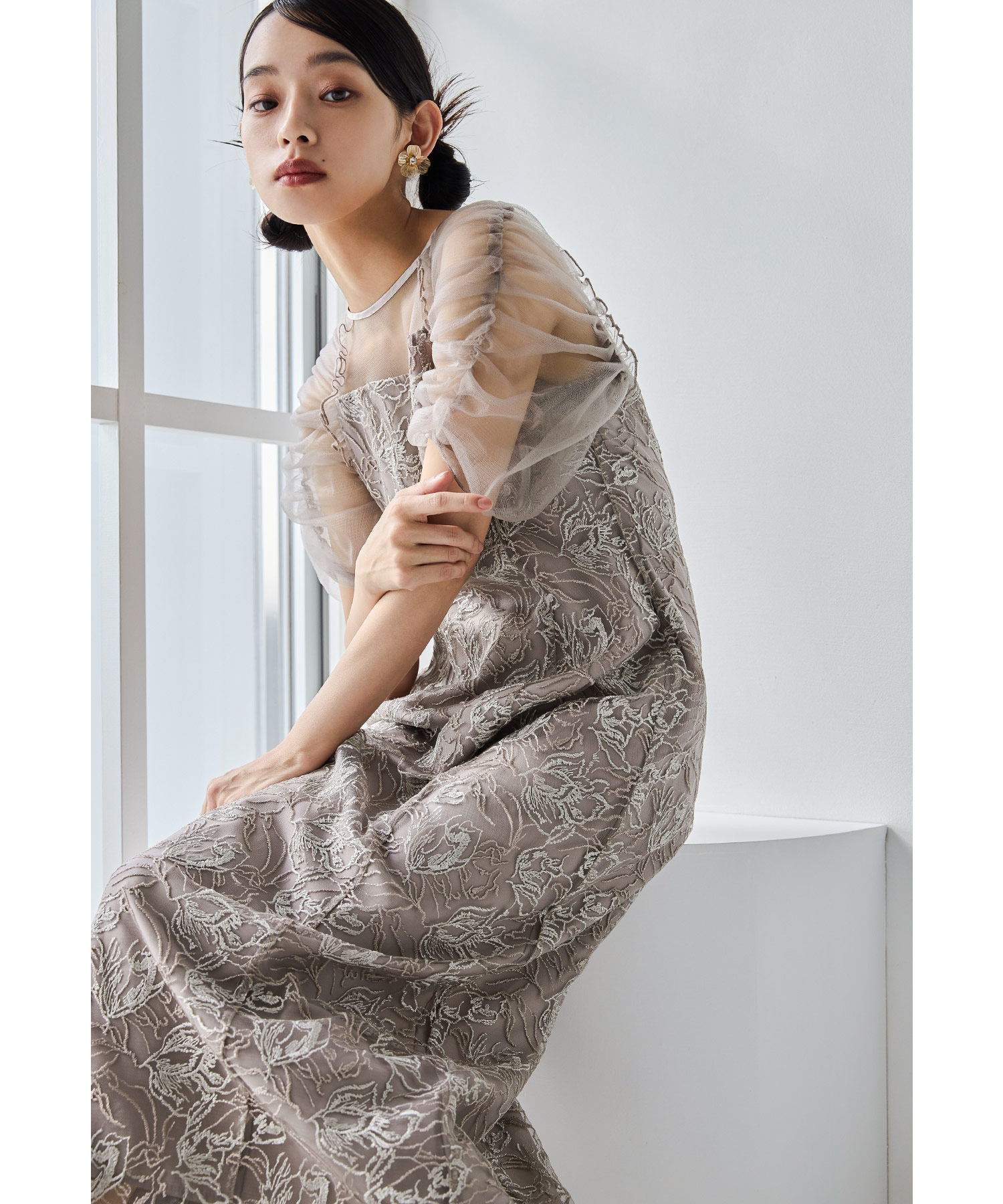 刺繍レースギャザースリーブドレス パーティードレス 結婚式 花柄 レース チュール シアー フレア フェミニン 可愛い お呼ばれ パーティー 二次会 披露宴 謝恩会 成人式 同窓会 卒業式