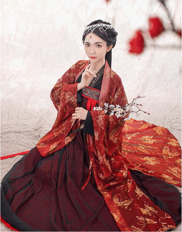 Qoo10] 豪華漢服刺繍中国古代宮廷衣装貴妃皇后女王