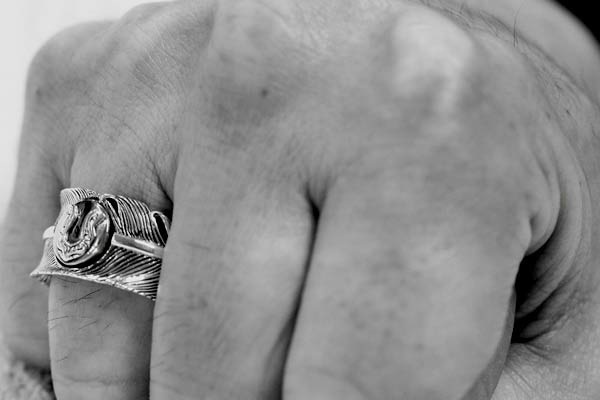 インディアンジュエリー リング イーグルフェザー 鷲 羽 ホースシュー 馬蹄 ゴールド シルバー925 メンズ インディアンジュエリー リング イーグルフェザー 鷲 羽 ホースシュー 馬蹄 ゴールド シルバー925 メンズ