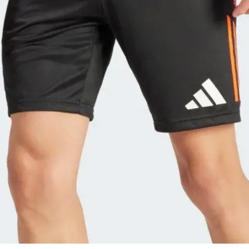 アディダス Tiro 24 コンペティショントレーニングショートパンツ IR5484