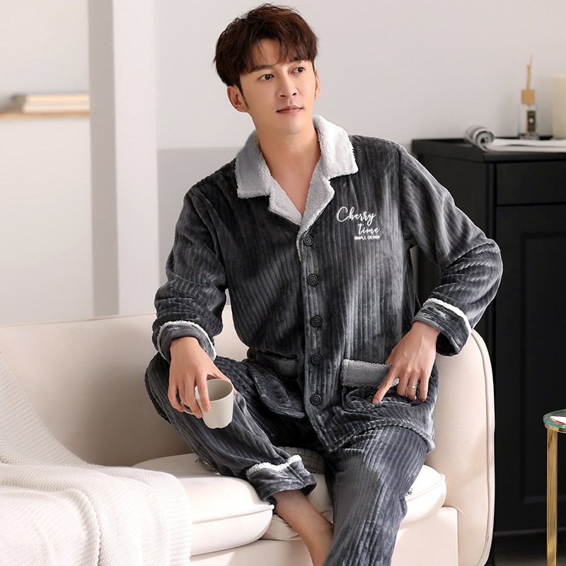 パジャマ メンズ 冬 もこもこ 暖かい 上下セット ナイトウェア 厚手 ルームウェア 長袖 大きいサイズ男性パジャマコーラル秋冬カーディガンフランネルパジャマ男性用冬の厚い加絨の家居服セット パジャマ メンズ 冬 もこもこ 暖かい 上下セット ナイトウェア 厚手 ルームウェア 長袖 大きいサイズ男性パジャマコーラル秋冬カーディガンフランネルパジャマ男性用冬の厚い加絨の家居服セット