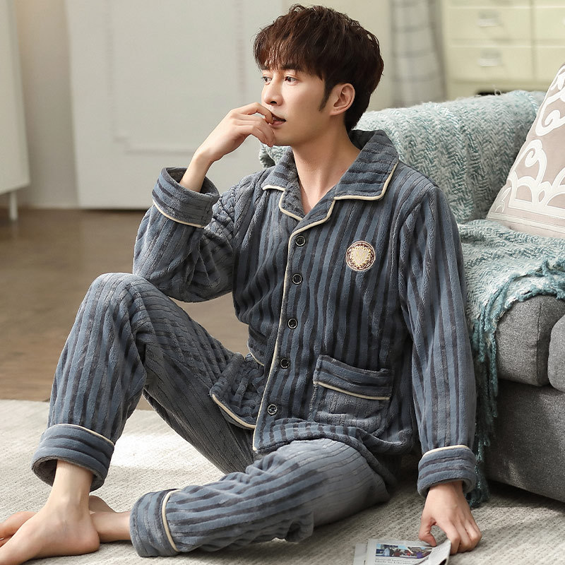 パジャマ メンズ 冬 もこもこ 暖かい 上下セット ナイトウェア 厚手 ルームウェア 長袖 大きいサイズ男性パジャマコーラル秋冬カーディガンフランネルパジャマ男性用冬の厚い加絨の家居服セット パジャマ メンズ 冬 もこもこ 暖かい 上下セット ナイトウェア 厚手 ルームウェア 長袖 大きいサイズ男性パジャマコーラル秋冬カーディガンフランネルパジャマ男性用冬の厚い加絨の家居服セット
