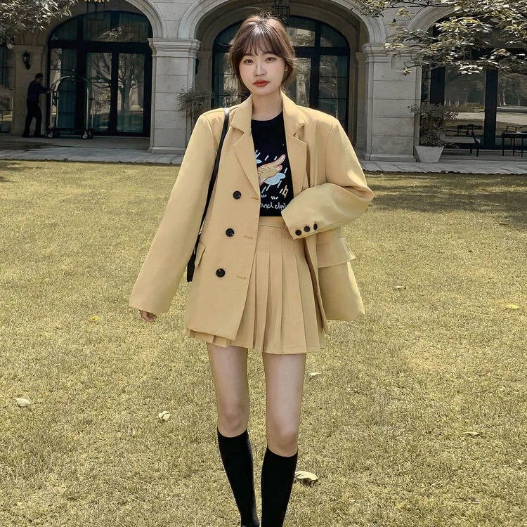スーツプリーツスカートスーツ女性秋の学生ルーズオールマッチスーツジャケットショートスカートツーピース スーツプリーツスカートスーツ女性秋の学生ルーズオールマッチスーツジャケットショートスカートツーピース