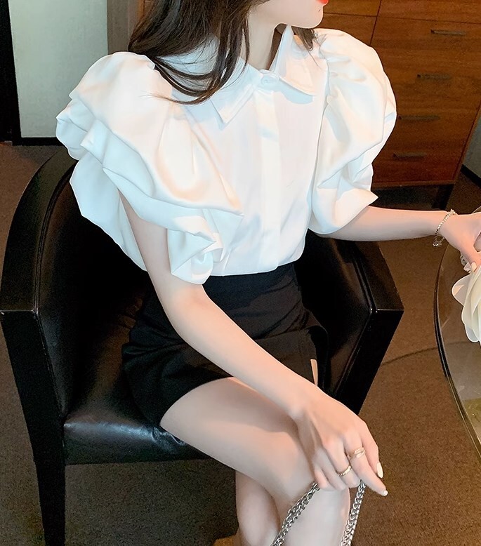 トップス ブラウス 白トップス 袖あり 半袖 パフスリーブ 襟付き レギュラーカラー ふわふわ 前開き かわいい 大人可愛い 大人 上品 おしゃれ お洒落 大人女子 こなれ感 ラブリー キュート トップス ブラウス 白トップス 袖あり 半袖 パフスリーブ 襟付き レギュラーカラー ふわふわ 前開き かわいい 大人可愛い 大人 上品 おしゃれ お洒落 大人女子 こなれ感 ラブリー キュート