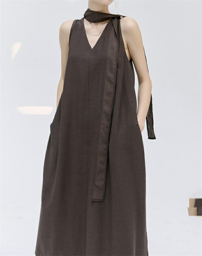 ノースリーブワンピース vネック ワンピ ノースリーブ マキシワンピース レディース 夏 マキシ丈 Aライン マキシ丈ワンピース タック キャミワンピース ロングワンピ ゆっ タンクワンピース ノースリーブワンピース vネック ワンピ ノースリーブ マキシワンピース レディース 夏 マキシ丈 Aライン マキシ丈ワンピース タック キャミワンピース ロングワンピ ゆっ タンクワンピース