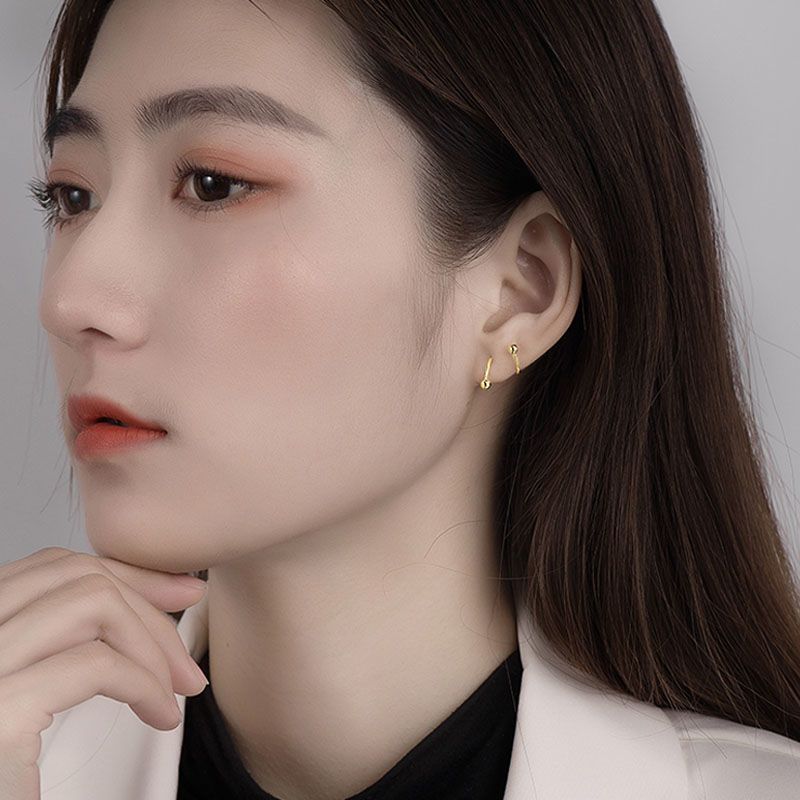 100c1530人好評純銀イヤリング女性新耳釘冷淡な風気質感小耳骨釘耳輪耳飾り 100c1530人好評純銀イヤリング女性新耳釘冷淡な風気質感小耳骨釘耳輪耳飾り