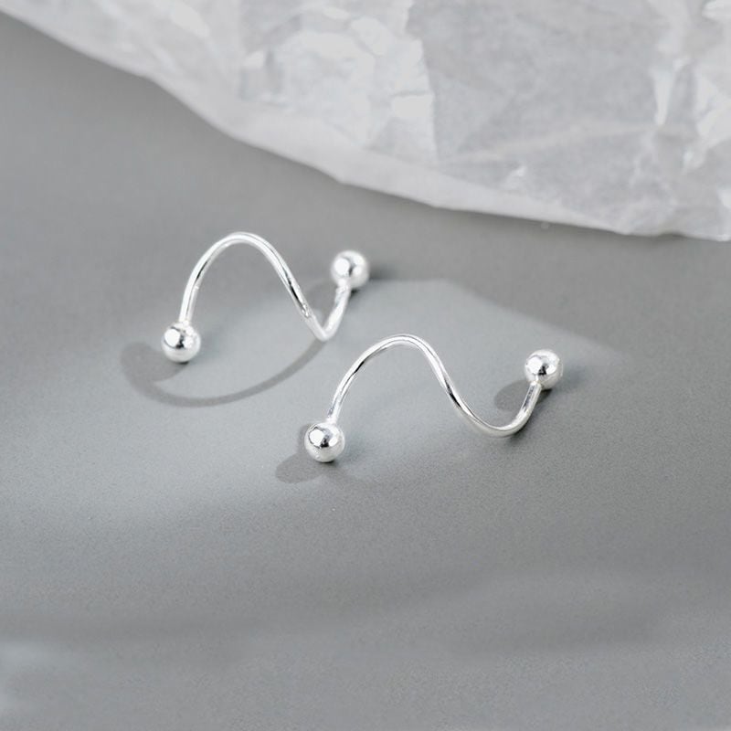 100c1530人好評純銀イヤリング女性新耳釘冷淡な風気質感小耳骨釘耳輪耳飾り 100c1530人好評純銀イヤリング女性新耳釘冷淡な風気質感小耳骨釘耳輪耳飾り