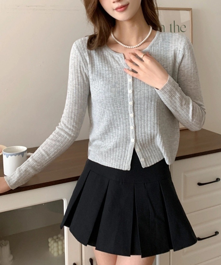 トップス カーディガン 長袖 ラウンドネック ミディアム丈 前開き ボタン 萌え袖 薄手 透け感 かわいい 大人可愛い きれいめ シンプル 上品 おしゃれ かっこいい カジュアル こなれ感 個性的 トップス カーディガン 長袖 ラウンドネック ミディアム丈 前開き ボタン 萌え袖 薄手 透け感 かわいい 大人可愛い きれいめ シンプル 上品 おしゃれ かっこいい カジュアル こなれ感 個性的