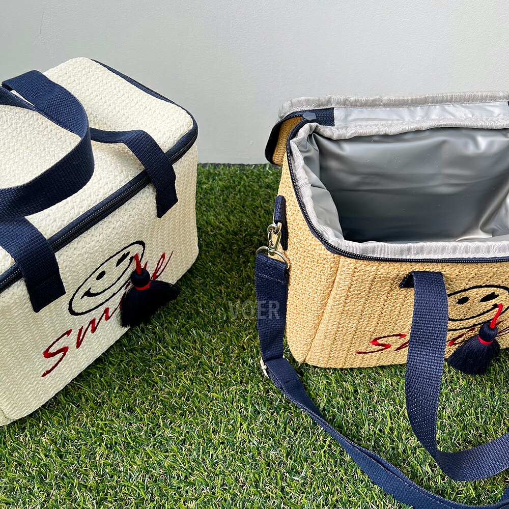 [メガ割りSALE]ストラップ付スマイル保冷バッグ・p397840