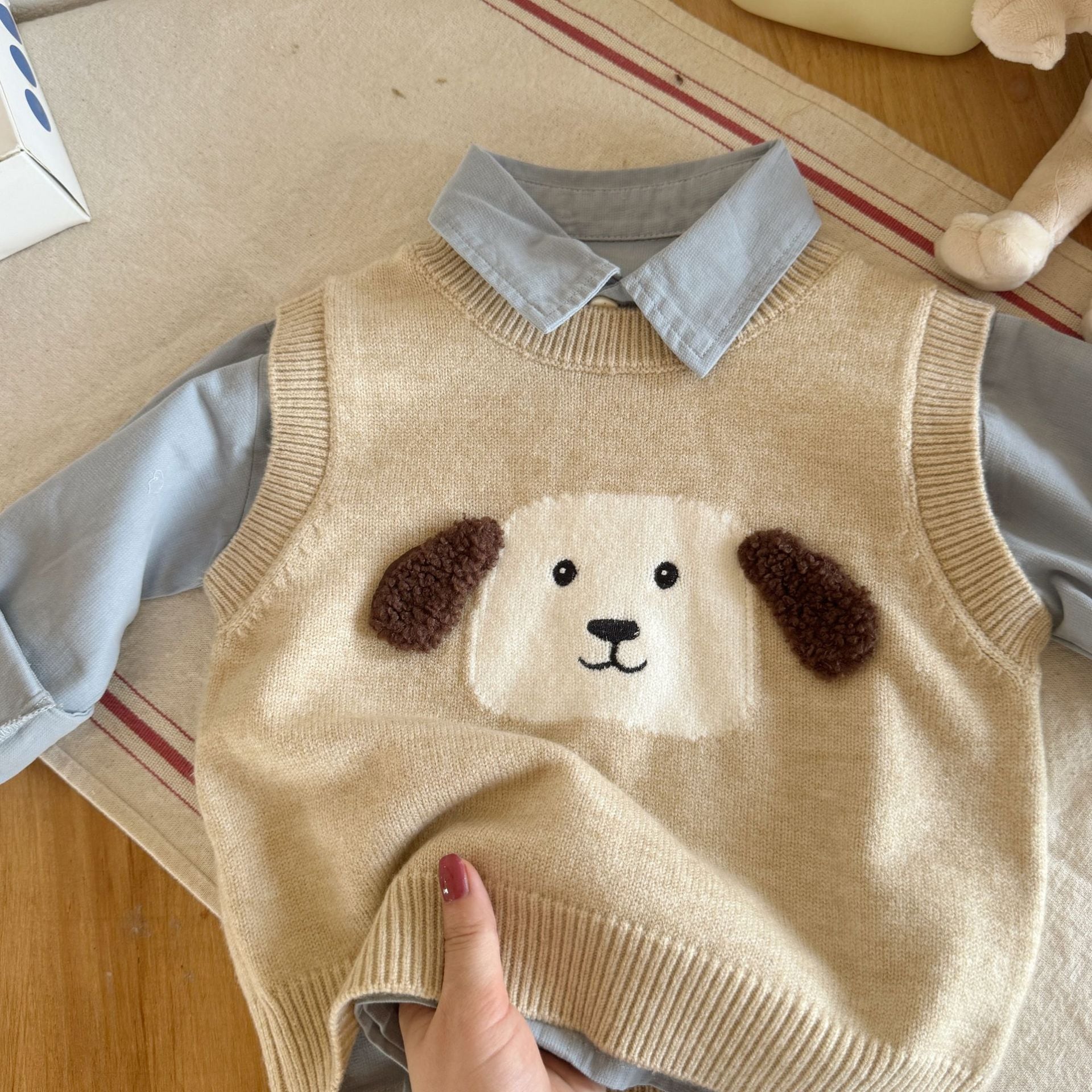 2024秋冬新作子供セーター 男の子 女の子 シンプルニットベスト ベビー服