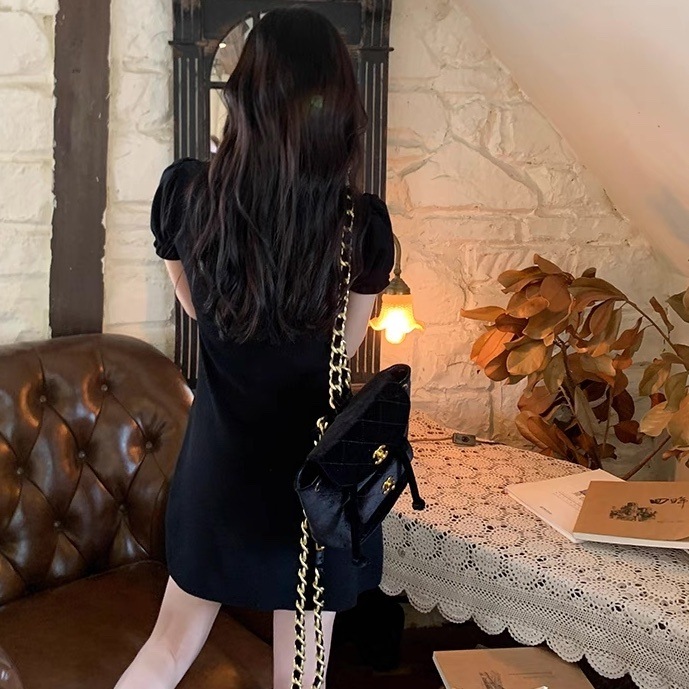 レディース ワンピース ミニ ショート 半袖 パフスリーブ Vネック 襟付き 丸襟 りぼんタイ Aライン 切り替え ドッキング フェミニン ボタン 配色 かわいい 大人可愛い シンプル 上品 おしゃれ