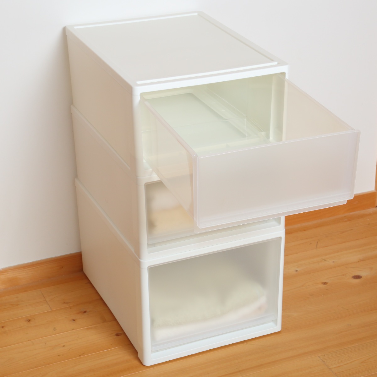 収納ケース ストラ 53-L 幅39x奥行53x高さ30cm クローゼット収納 プラスチック 引き出し 日本製 同色4個セット 収納ボックス 収納 ケース ボックス クローゼット 押入れ 収納ケース ストラ 53-L 幅39x奥行53x高さ30cm クローゼット収納 プラスチック 引き出し 日本製 同色4個セット 収納ボックス 収納 ケース ボックス クローゼット 押入れ