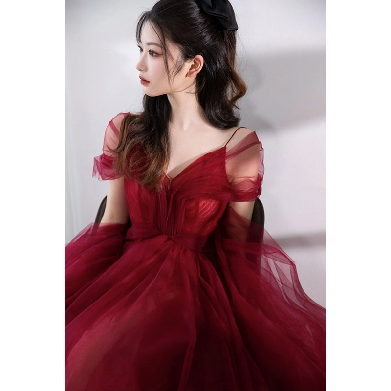 結婚式乾杯衣装ブライダル2024年春雰囲気レッド婚約ドレス妊婦 結婚式乾杯衣装ブライダル2024年春雰囲気レッド婚約ドレス妊婦