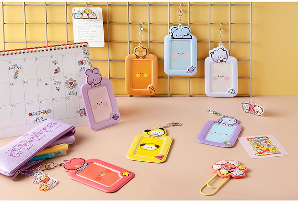 bt21 カードフレーム キーホルダー 推し活 チェキ トレカ 入 방탄 bts 楽天市場】bt21カードフレームキーホルダー（バッグ・小物