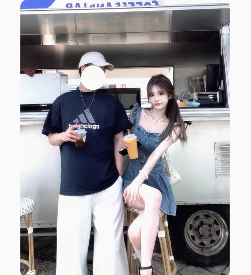 ワンピース レディース ミニ 膝上 袖なし ノースリーブ フリル袖 スクエアネック 襟なし タイト スリム 細身 Aライン タックプリーツ ウエストマーク ハイウエスト デニム ブルーデニム かわいい