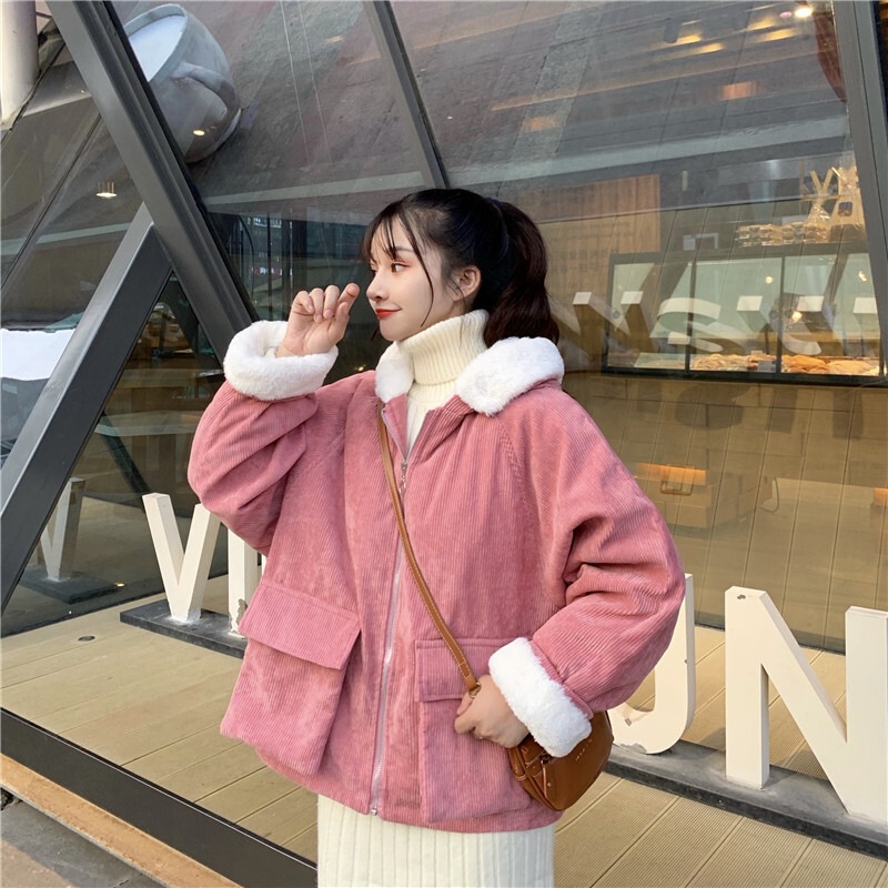 2色 アウター ジャケット レディース 冬 かわいい きれいめ 暖かい もこもこアウター ショート丈 不規則丈 長袖 ラグラン フード アシンメトリー もこもこ ふわふわ フード付き ポケット 前開き 2色 アウター ジャケット レディース 冬 かわいい きれいめ 暖かい もこもこアウター ショート丈 不規則丈 長袖 ラグラン フード アシンメトリー もこもこ ふわふわ フード付き ポケット 前開き