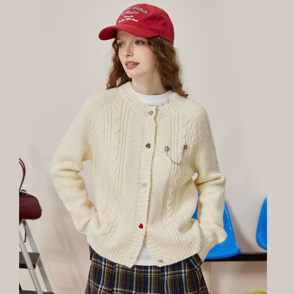 【急速出荷!】韓国のカーディガンのジャンパーのジャケットの春と冬の無地のジャンパー2025新しい 【急速出荷!】韓国のカーディガンのジャンパーのジャケットの春と冬の無地のジャンパー2025新しい