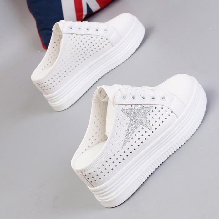 スニーカー サンダル レディース 厚底 通気性 透け感 星 メッシュ シースルー つっかけ フラット ヒール8cm かかとなし 靴 美脚 シルバー 虹色 22.025.0 スニーカー サンダル レディース 厚底 通気性 透け感 星 メッシュ シースルー つっかけ フラット ヒール8cm かかとなし 靴 美脚 シルバー 虹色 22.025.0