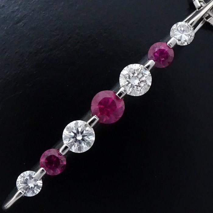 ネックレス ルビー0.30ct ダイヤモンド0.29ct Pt900プラチナxPt850プラチナ /74951【中古】 ネックレス ルビー0.30ct ダイヤモンド0.29ct Pt900プラチナxPt850プラチナ /74951【中古】
