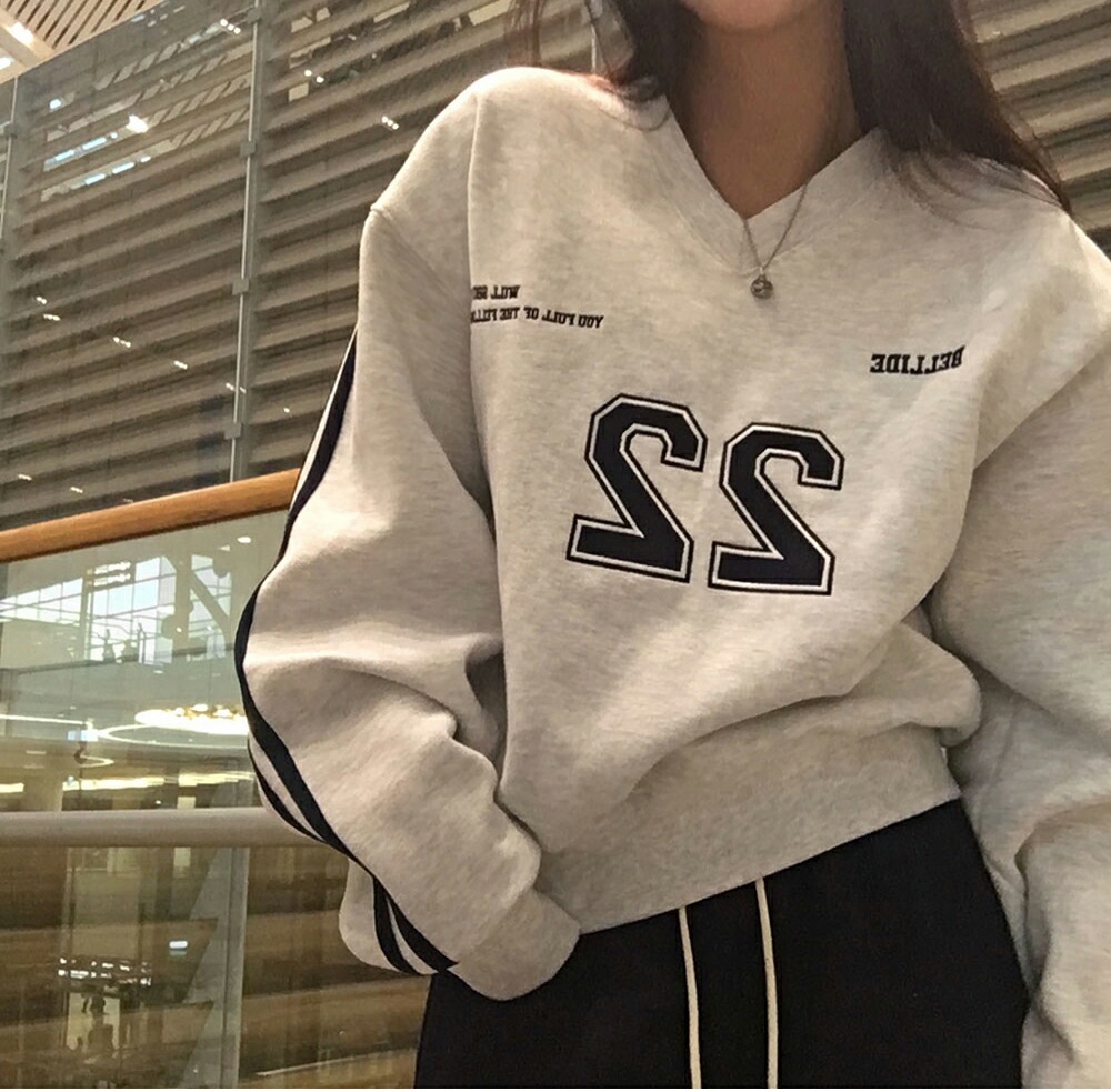 メガ割りSALE]裏起毛ナンバーVネックスウェット・p618584