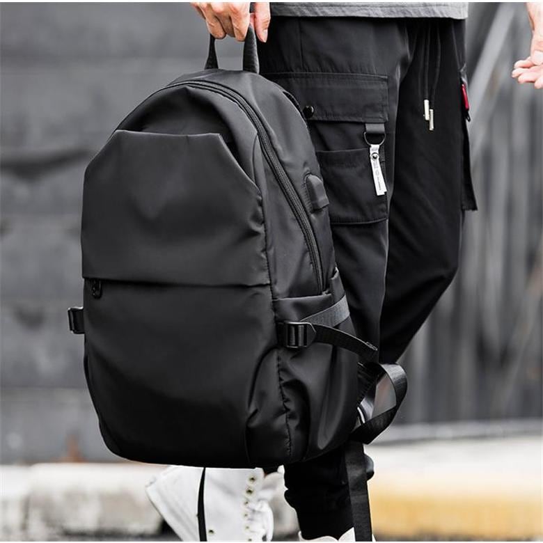 今週の新製品 タイムセール メンズ リュックサック デイパック ビジネス カジュアルバッグ 通勤 通学 黒 男子バッグ カバン 在庫が限られている在庫が限られている