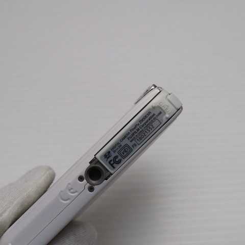 美品 FinePix Z900EXR ホワイト FUJIFILM デジカメ 45 美品 FinePix Z900EXR ホワイト FUJIFILM デジカメ 45