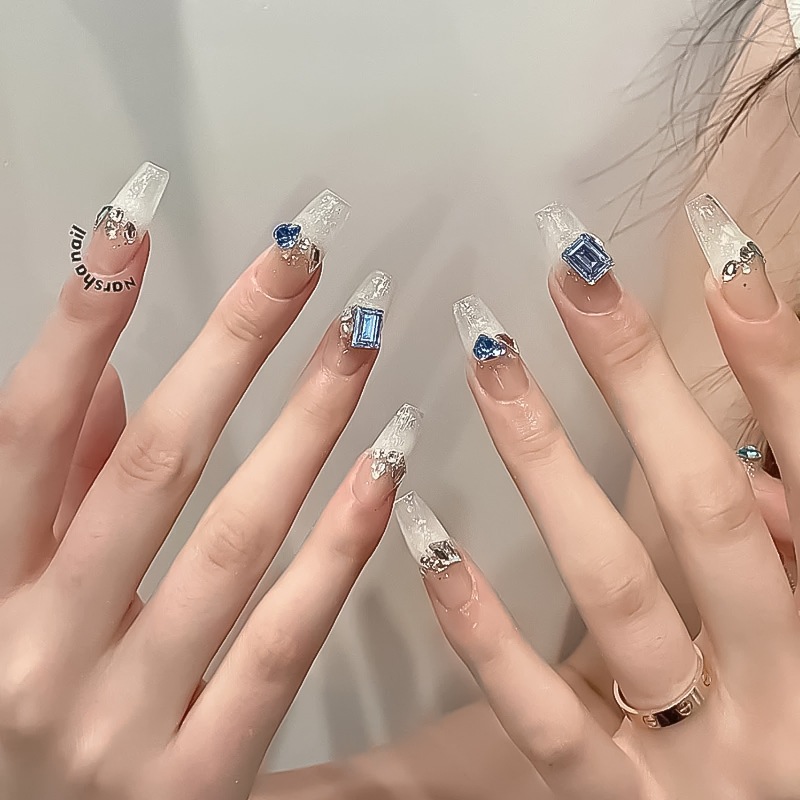 【1点ご購入 で10点プレゼントいたします】水色スタックドリルネイルアクセサリーフラッシュブルー枕長方形斧肥方完成品爪スタックドリル