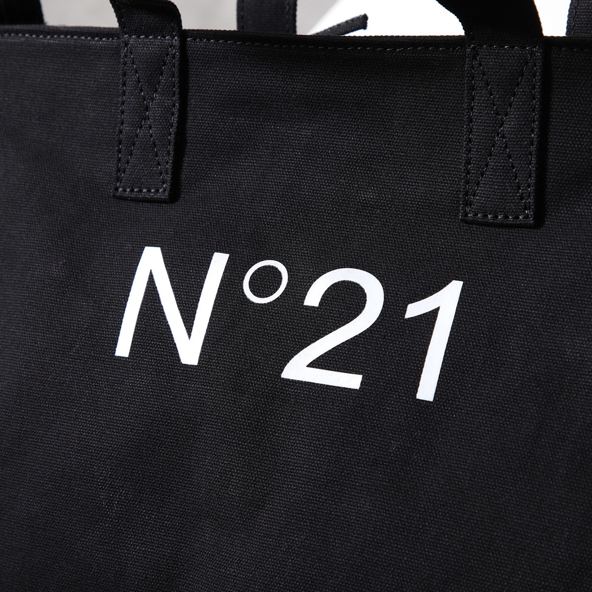 N21 KIDS ヌメロヴェントゥーノ キッズ トートバッグ N21926 N0352 レディース ガールズ コットンキャンバス ロゴ ハンドバッグ 鞄 0N900 N21 KIDS ヌメロヴェントゥーノ キッズ トートバッグ N21926 N0352 レディース ガールズ コットンキャンバス ロゴ ハンドバッグ 鞄 0N900