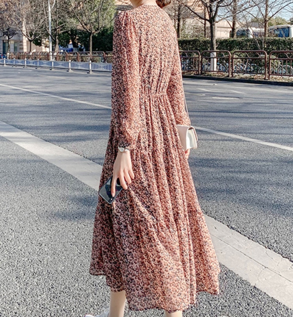 ワンピース デート フレアワンピース ロング ロング丈 透け感 シースルー かわいい 大人可愛い きれいめ シンプル カジュアル 大人 上品 おしゃれ お洒落 主役級 存在感 柄 花柄 小花柄 春 秋 ワンピース デート フレアワンピース ロング ロング丈 透け感 シースルー かわいい 大人可愛い きれいめ シンプル カジュアル 大人 上品 おしゃれ お洒落 主役級 存在感 柄 花柄 小花柄 春 秋