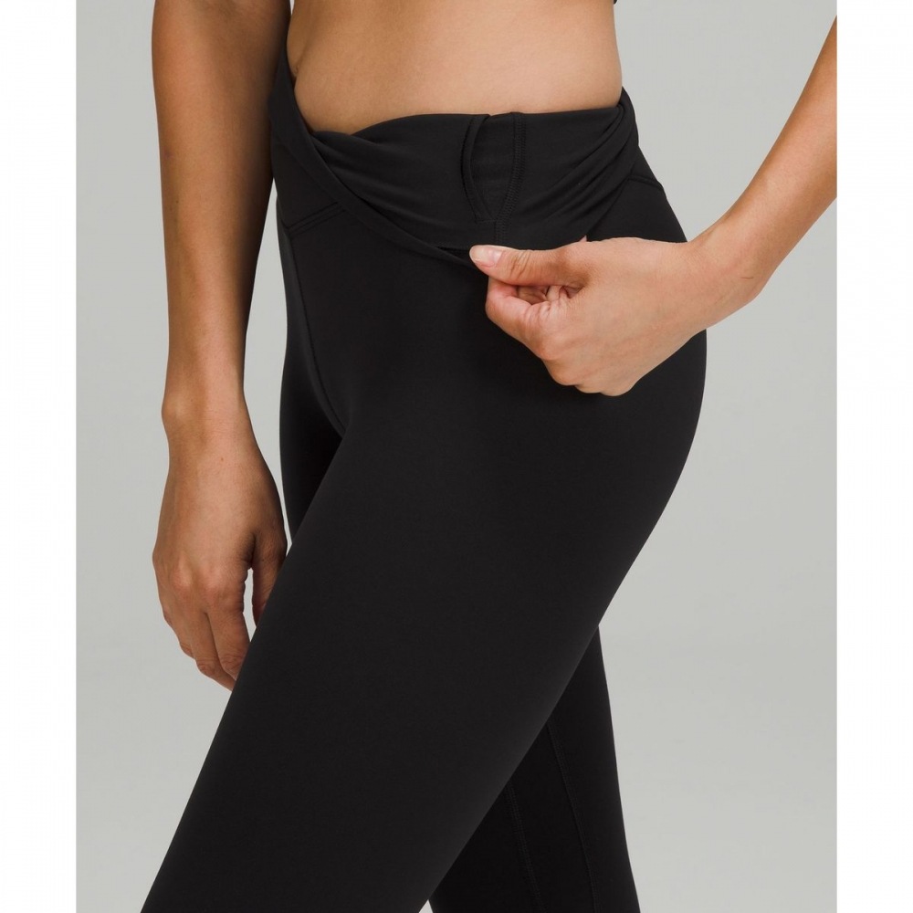 ルルレモン Align HR パンツ 24 - BLK ルルレモン Align HR パンツ 24 - BLK