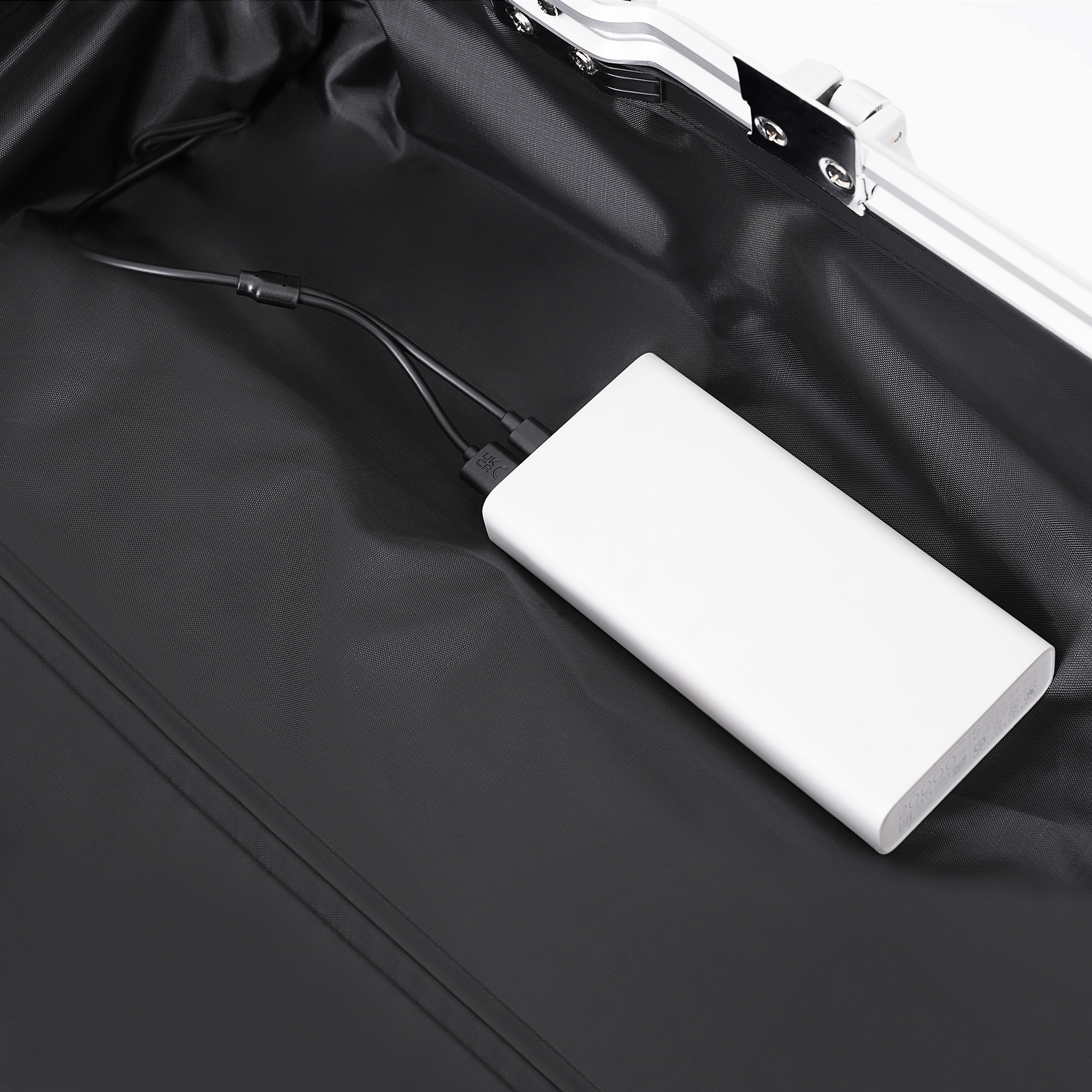 【国内即発送】スーツケース Lサイズ アルミ ストッパー付き USBポート カップホルダー キャリーケース キャリーバッグ アルミフレーム 7日~14日 大容量 超軽量 軽い おしゃれ かわいいダブル 【国内即発送】スーツケース Lサイズ アルミ ストッパー付き USBポート カップホルダー キャリーケース キャリーバッグ アルミフレーム 7日~14日 大容量 超軽量 軽い おしゃれ かわいいダブル