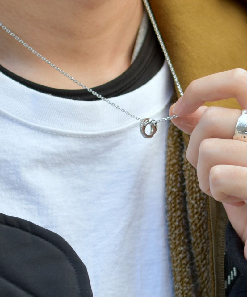 LH-1 タテガミ ダブルリングネックレス サージカルステンレス(シルバー) 03NE0215SV ステンレスネックレス チェーン45~50cm ペンダン LH-1 タテガミ ダブルリングネックレス サージカルステンレス(シルバー) 03NE0215SV ステンレスネックレス チェーン45~50cm ペンダン