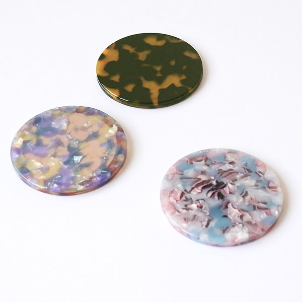 Qoo10] KOBE VERY VERY 手鏡 おしゃれ ＃ コンパクトミラー 小