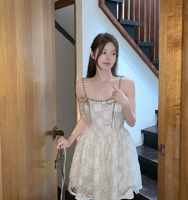 ドレス ワンピース ウェディング パーティー 結婚式 二次会 演奏会 発表会 舞台 キャバ ダンス 衣装 謝恩会 ラウンジ クラブ ショート 膝上 袖なし ノースリーブ スクエアネック マーメイド ドレス ワンピース ウェディング パーティー 結婚式 二次会 演奏会 発表会 舞台 キャバ ダンス 衣装 謝恩会 ラウンジ クラブ ショート 膝上 袖なし ノースリーブ スクエアネック マーメイド