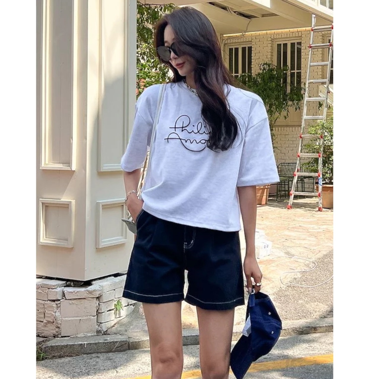 セミクロップド トップス Tシャツ カットソー 半袖 ラウンドネック シンプル カジュアル 大人 おしゃれ お洒落 かっこいい 大人可愛い 大人女子 こなれ感 ラフ ボーイッシュ スポーティー 存在感