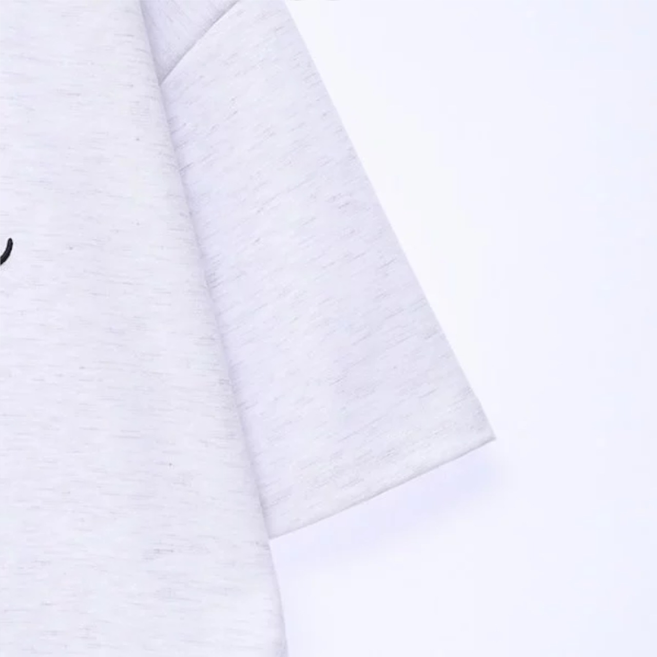 セミクロップド トップス Tシャツ カットソー 半袖 ラウンドネック シンプル カジュアル 大人 おしゃれ お洒落 かっこいい 大人可愛い 大人女子 こなれ感 ラフ ボーイッシュ スポーティー 存在感